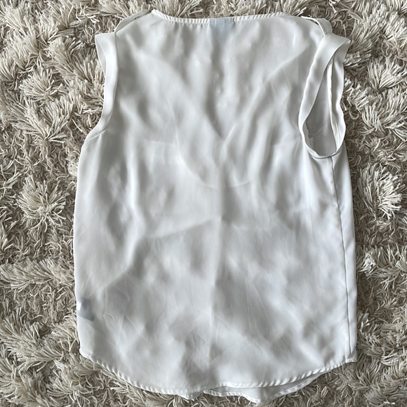 Mossimo White sleeveless blouse size small - Picture 6 of 6